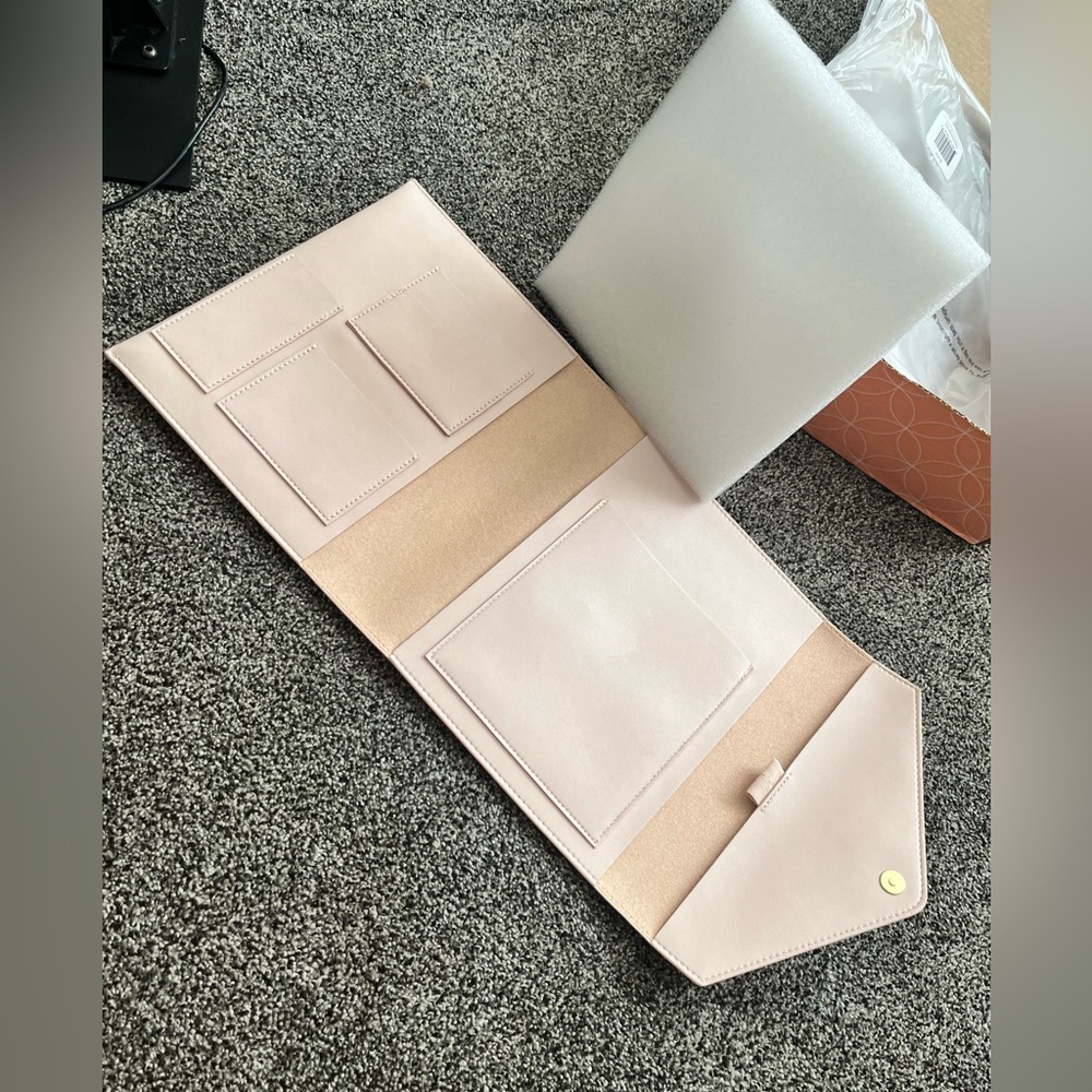 Erin Condren Vegan Leather Folio - Planner Portfolio in Blush